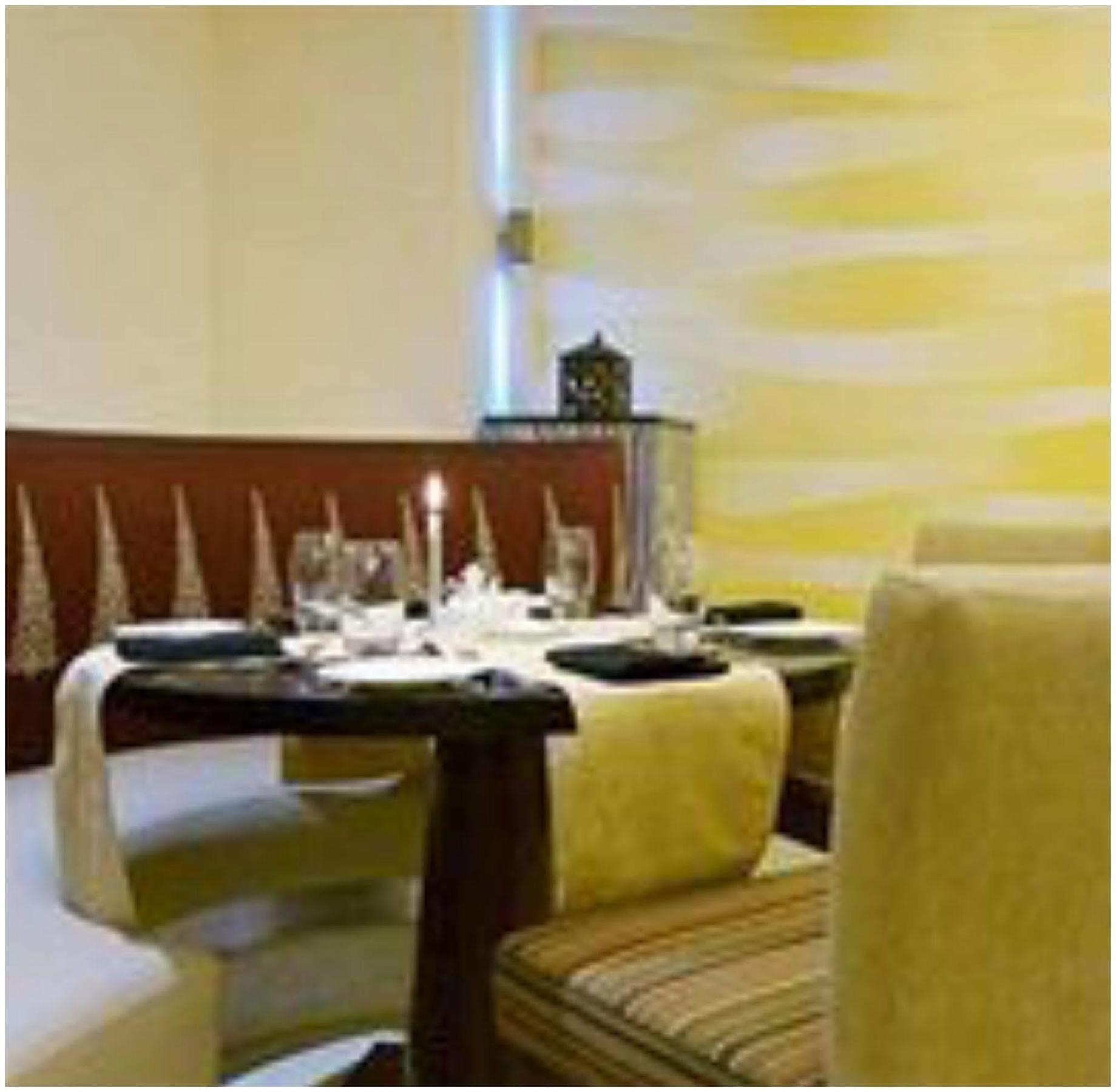 Vivanta Vijayawada, Mg Road Экстерьер фото